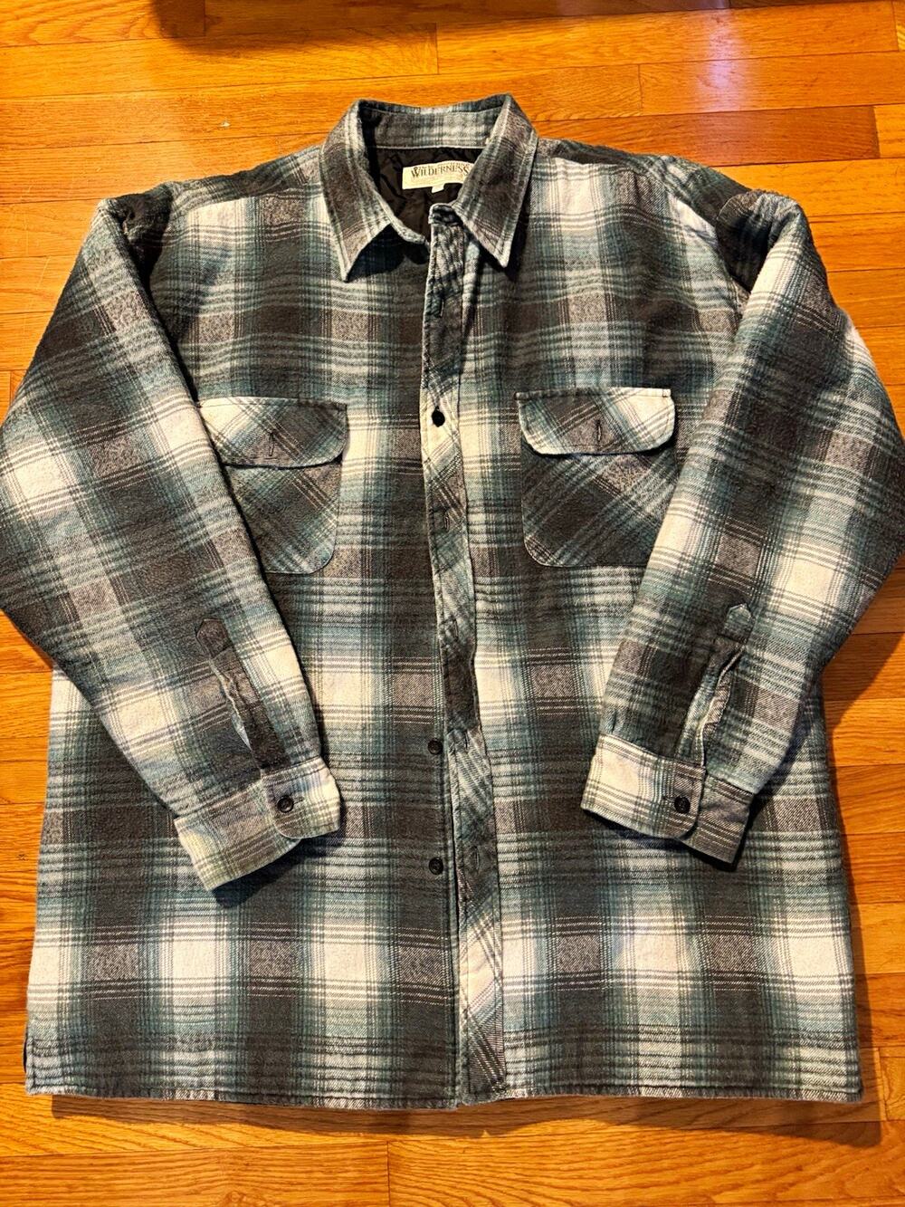 Wilderness Men’s Plaid Lined Button Front Shacket Jacket Pockets 2XL Gray White